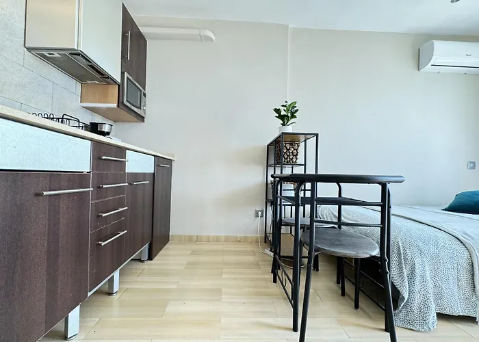 דירה Basic Comfort Miami 15º 0114 אמפוריבראבה